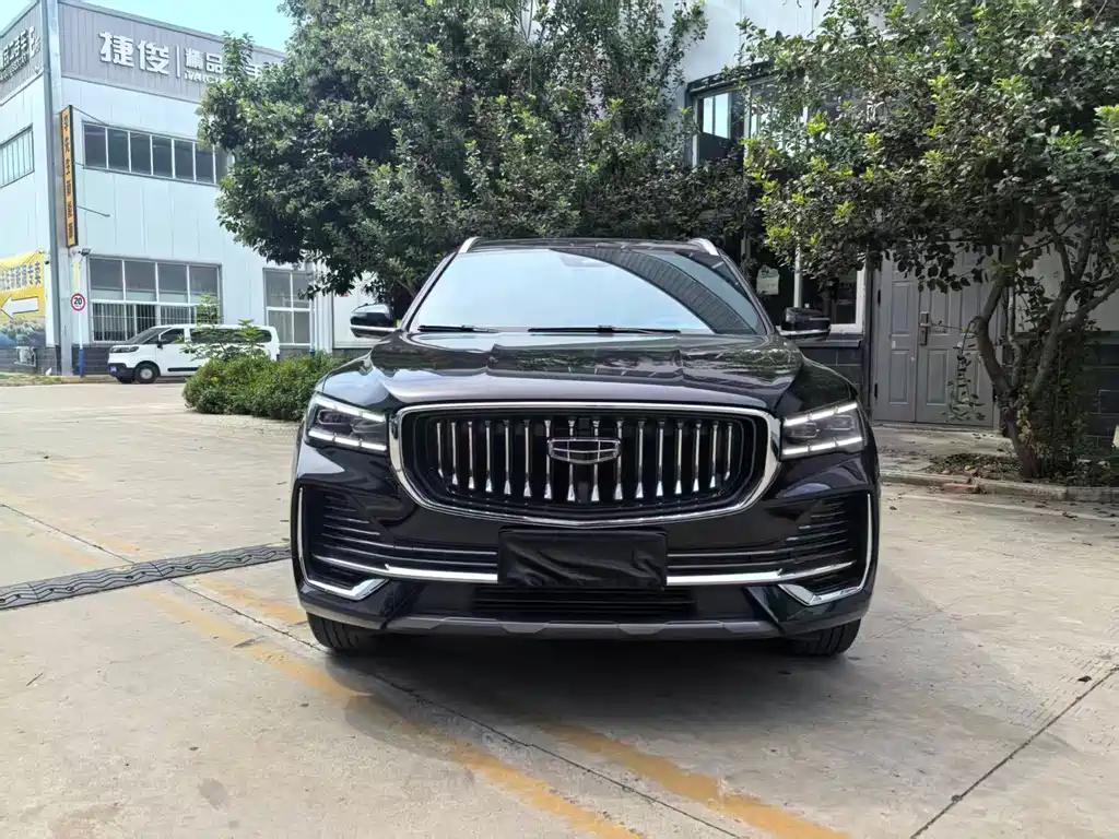 Geely Xingyue L — миниатюра 2