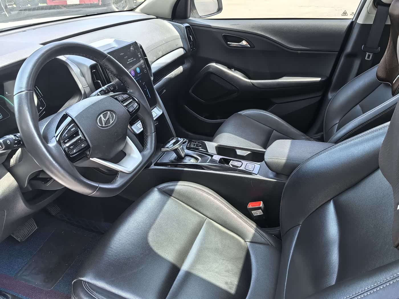 Hyundai Beijing Hyundai ix35 1.4 л 2021 г. Белый, пробег 46000 км