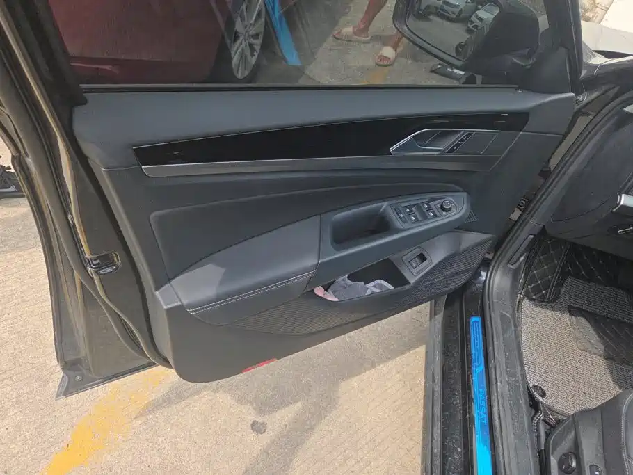 Volkswagen Passat — миниатюра 7