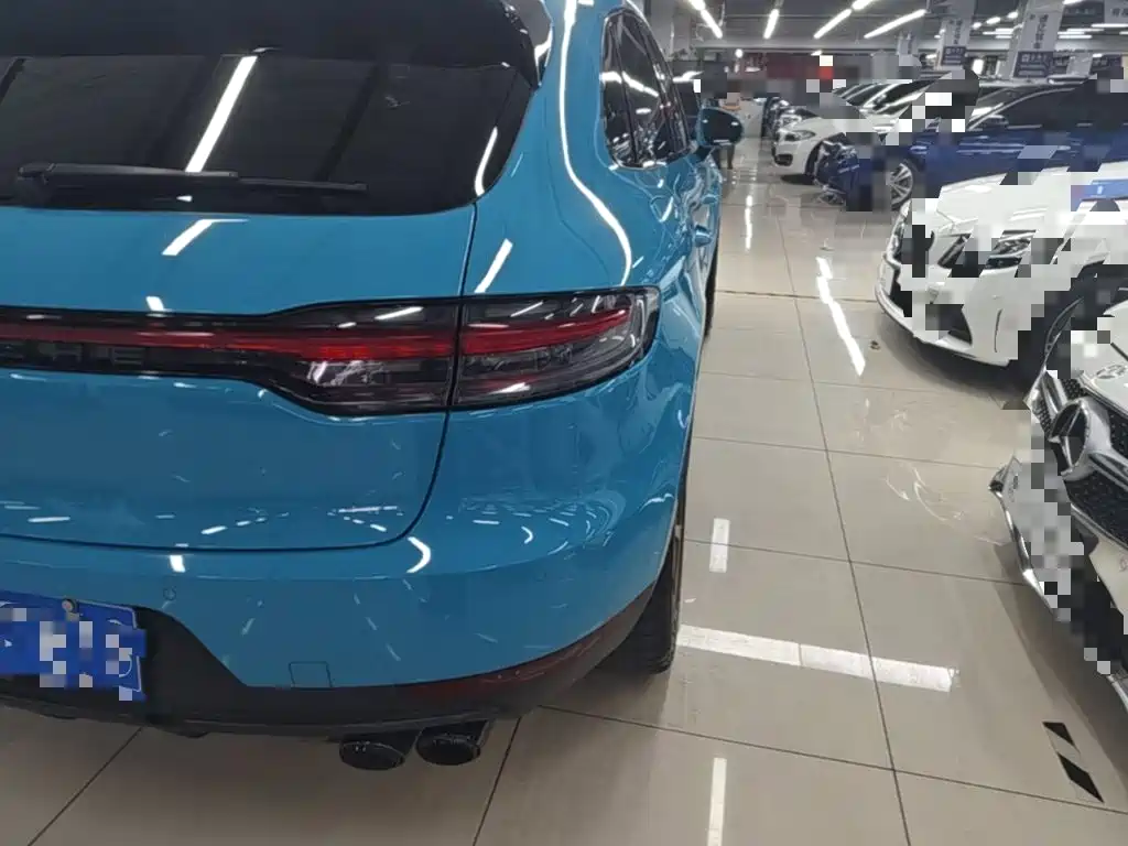 Porsche Macan — миниатюра 8