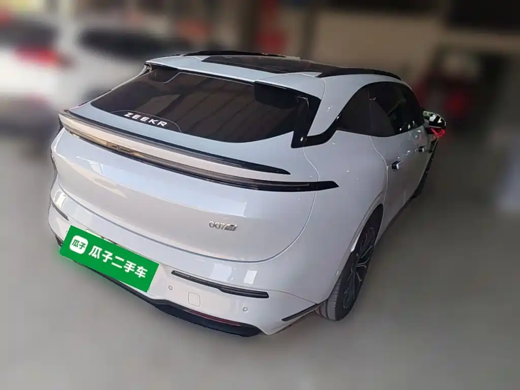Zeekr 007GT — миниатюра 10