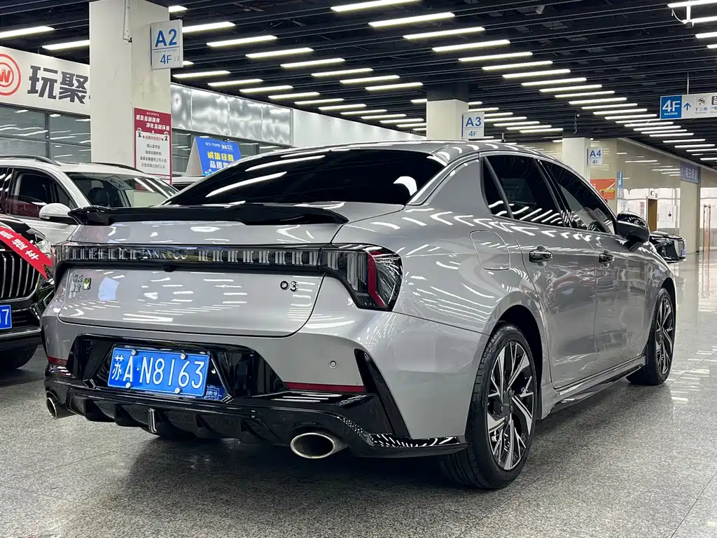 Lynk & Co 03 — миниатюра 11