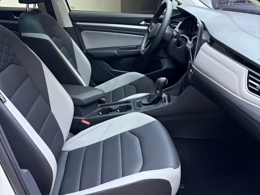 Volkswagen Bora — миниатюра 11