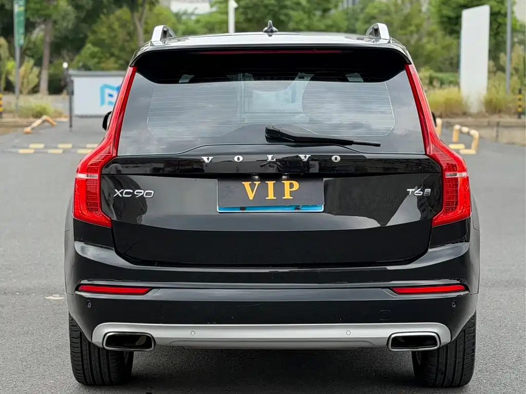 Volvo XC90 — миниатюра 4