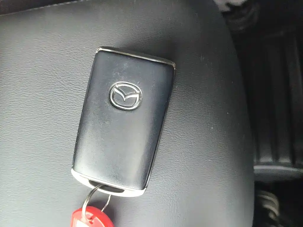 Mazda 3 Axela — миниатюра 9