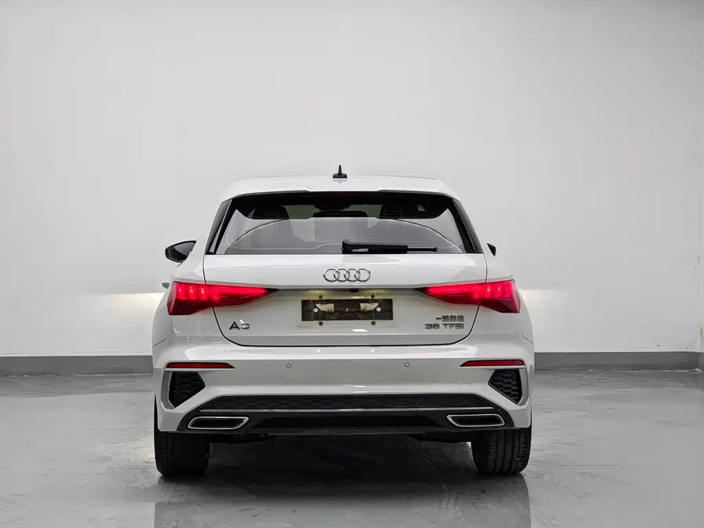 Audi A3 2023 Sportback 35 TFSI Fashion Sport