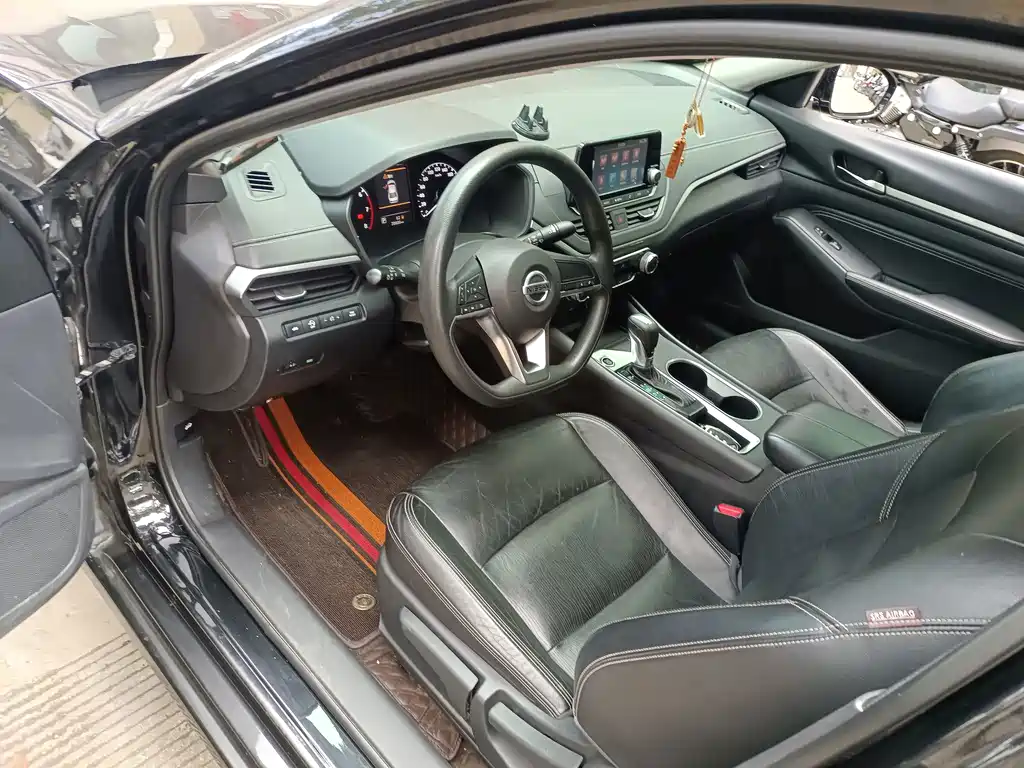 Nissan Teana — миниатюра 13
