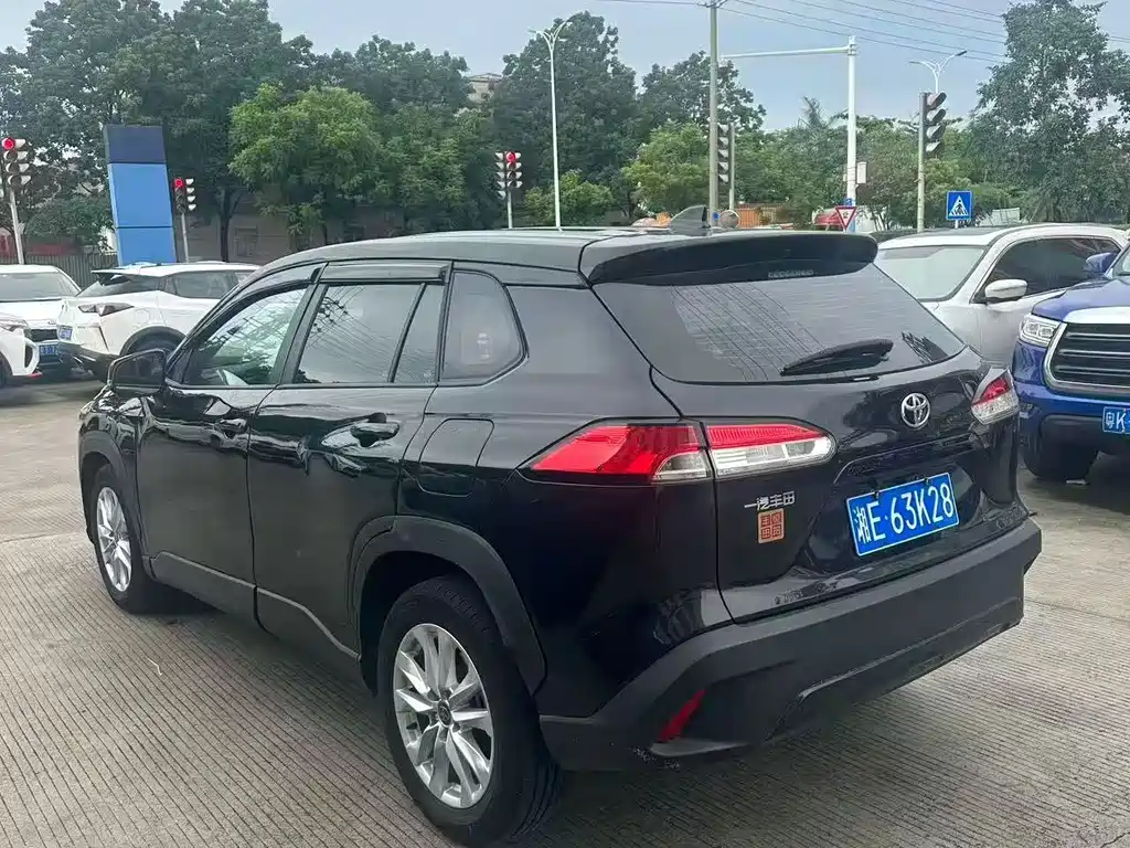 Toyota Corolla Cross - фото 6
