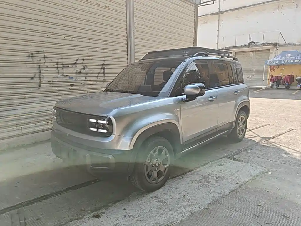 Baojun Yueye Plus — миниатюра 2