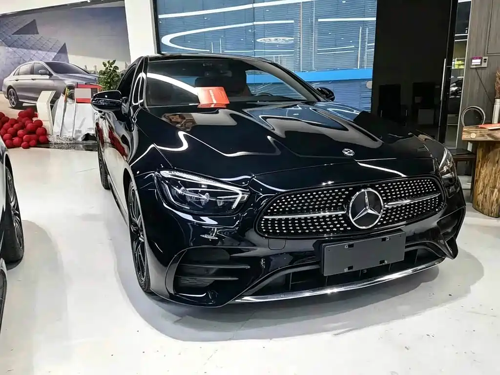 Mercedes-Benz E-Class (Import) — миниатюра 2