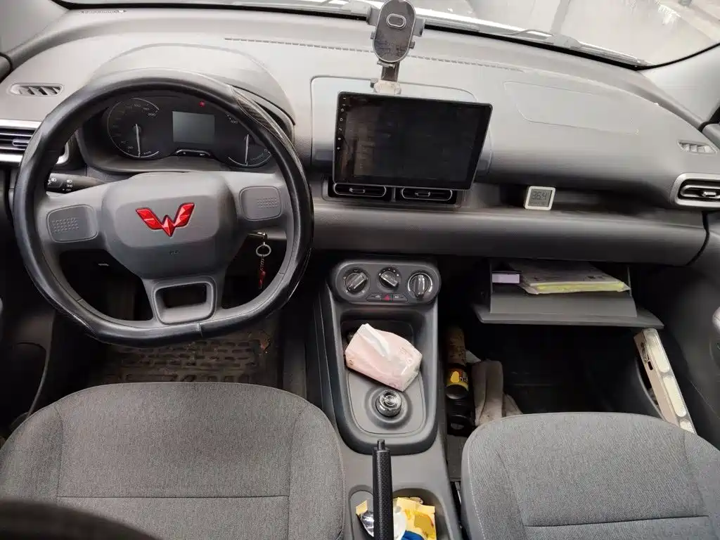 Wuling Hongguang EV — миниатюра 5