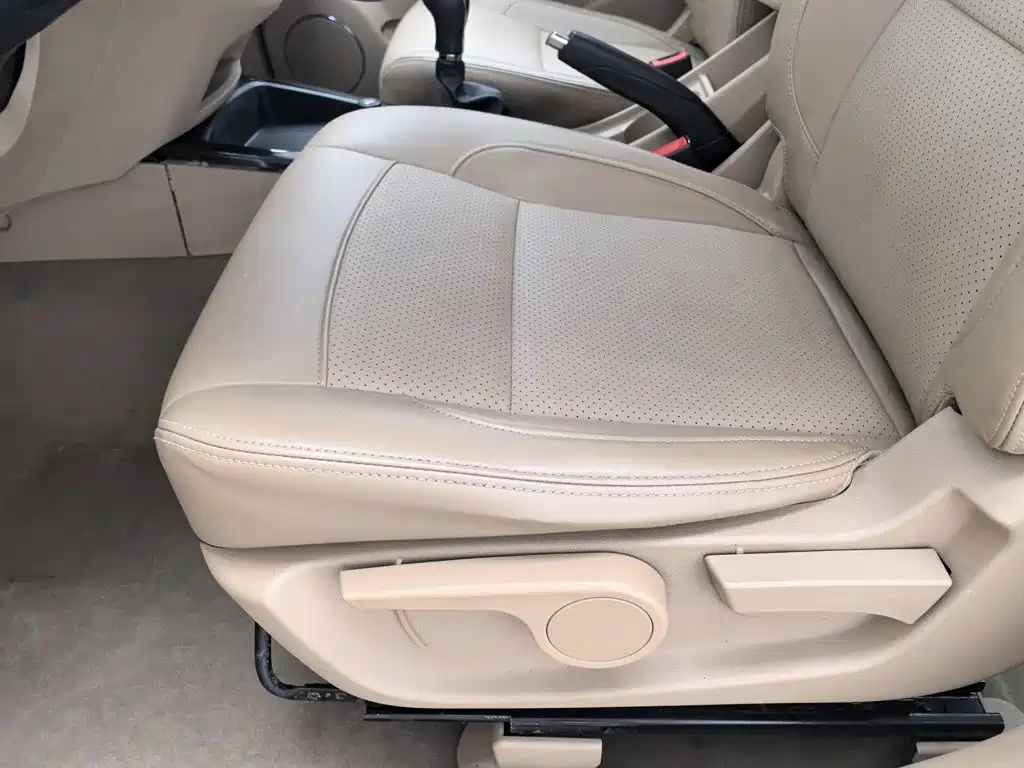 Wuling Hongguang — миниатюра 20