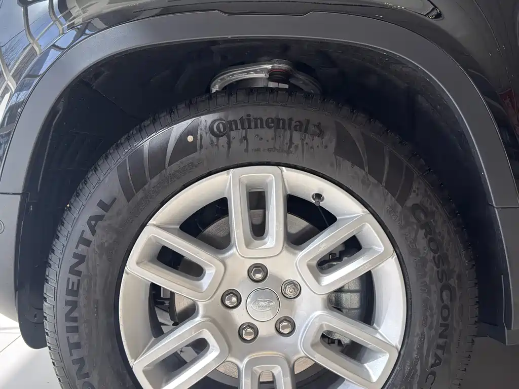Land Rover Land Rover Defender 2025 90 2.0T P300 S