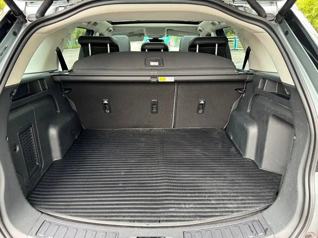 Land Rover Discovery Sport — миниатюра 11