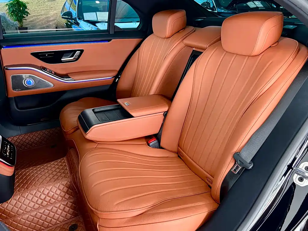 Mercedes-Benz S-Class — миниатюра 11
