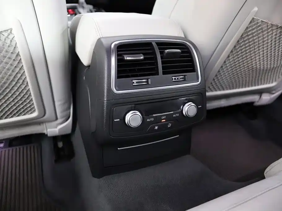 Audi S6 — миниатюра 16