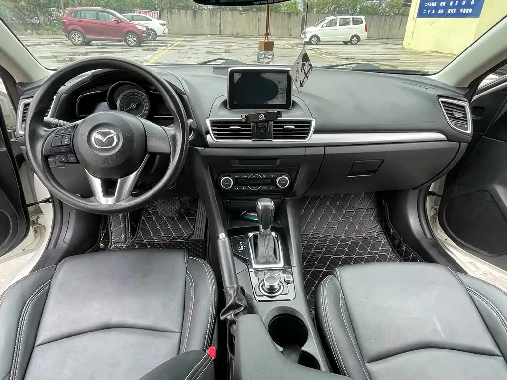 Mazda 3 Axela — миниатюра 5