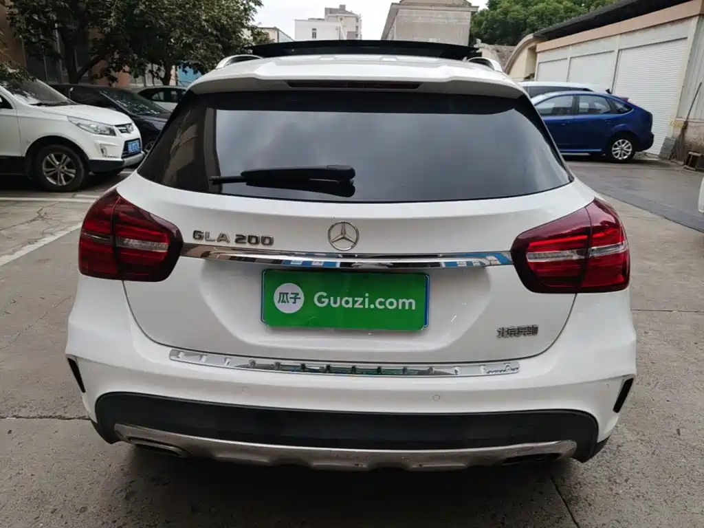 Mercedes-Benz GLA — миниатюра 6