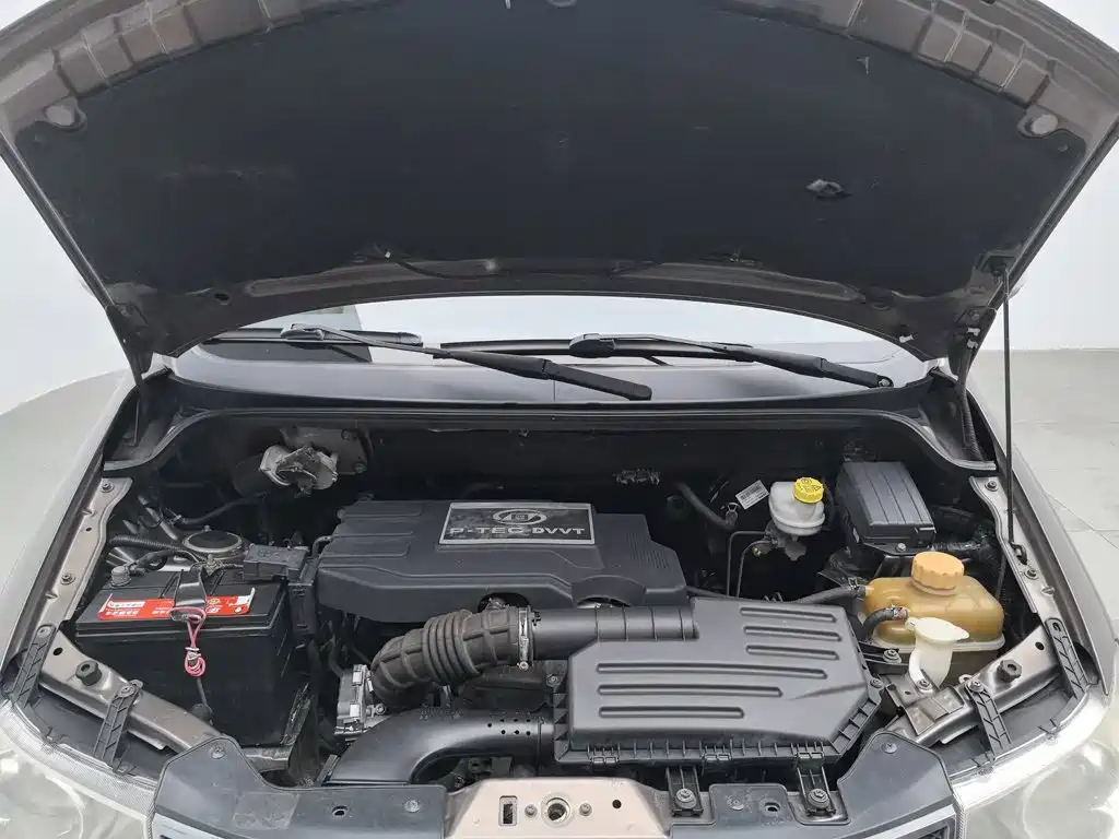 Wuling Hongguang — миниатюра 6
