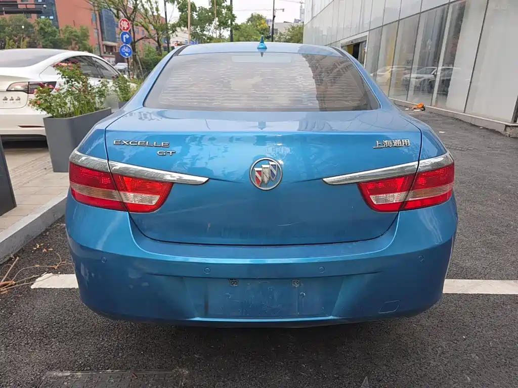 Buick Excelle — миниатюра 6