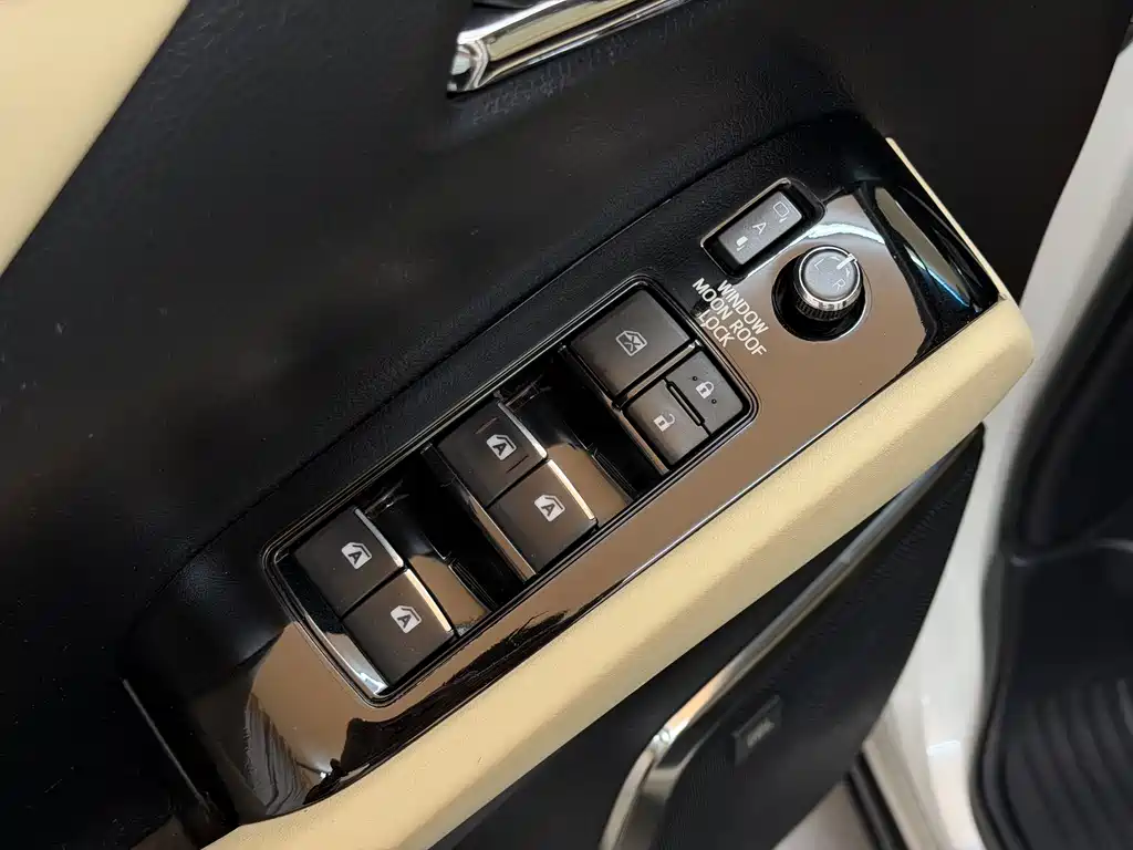 Toyota Alphard 2018 3.5L Luxury