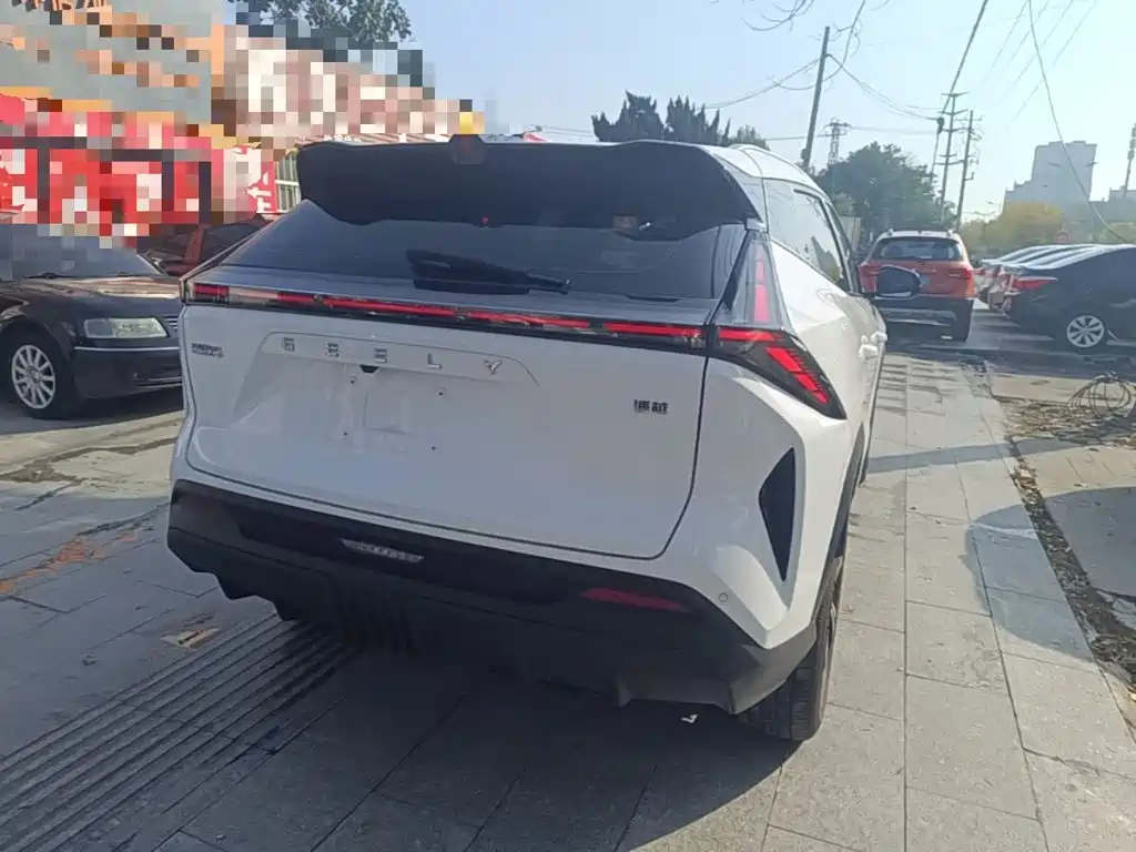 Geely Boyue — миниатюра 7
