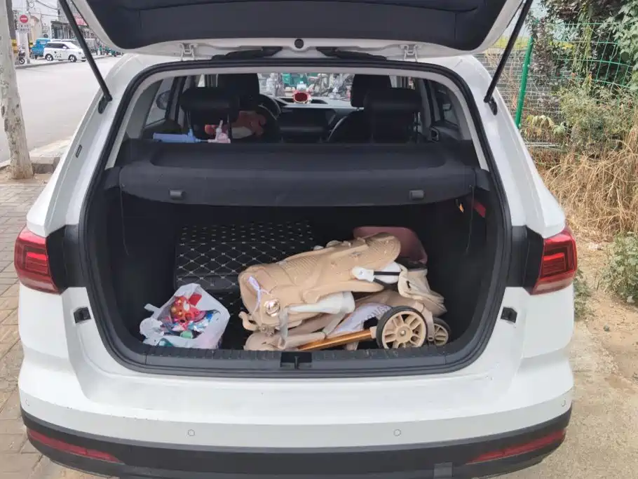 Volkswagen Tharu — миниатюра 4