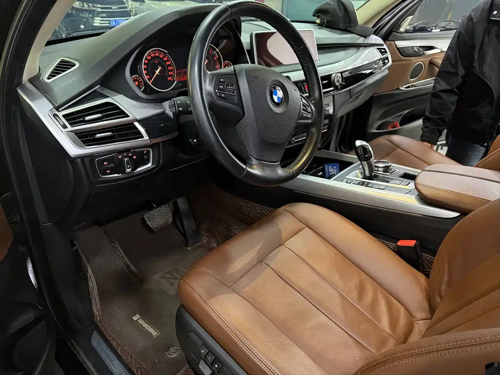 BMW X5 (Import) — миниатюра 3