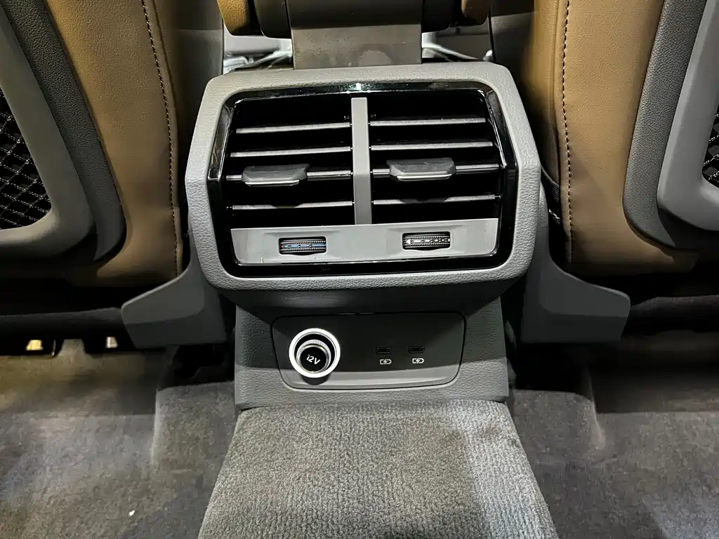 Audi Q3 2024 40 TFSI Fashion