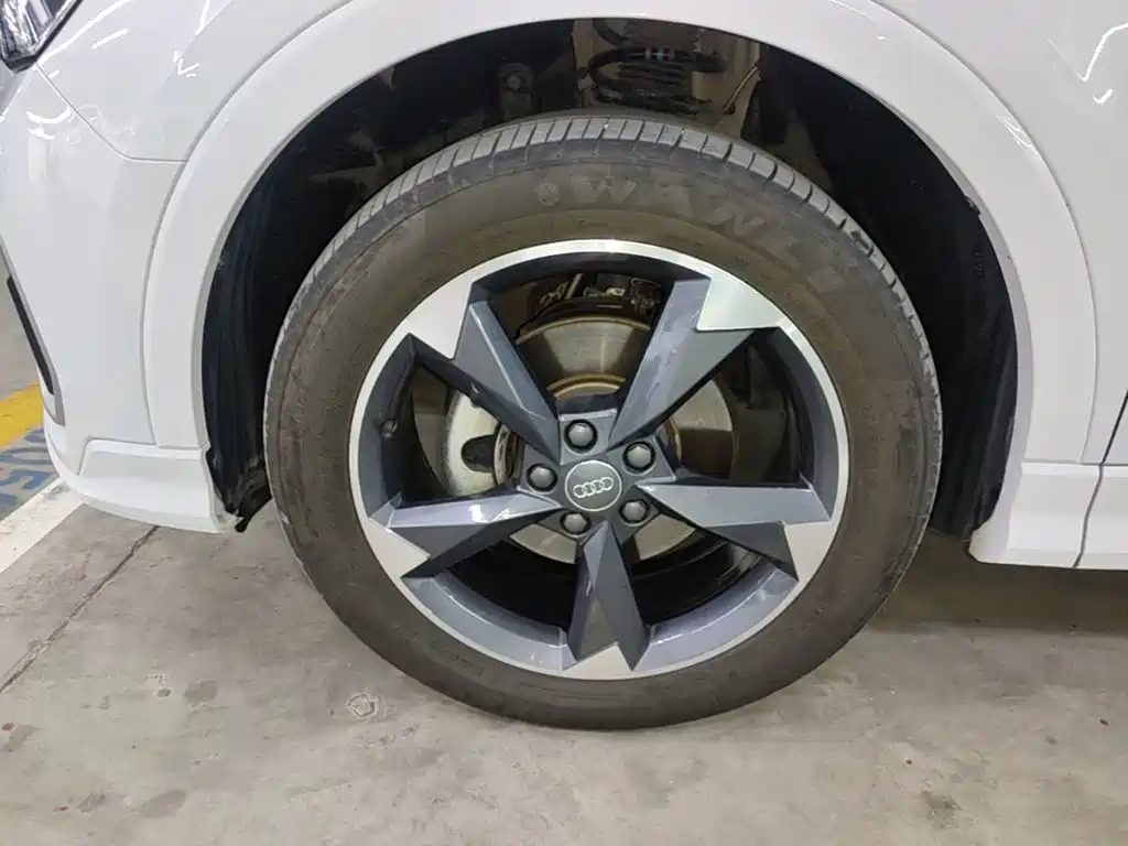 Audi Q3 — миниатюра 23