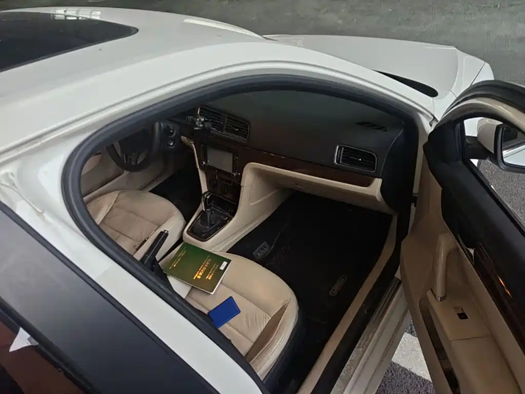 Volkswagen Lavida — миниатюра 9