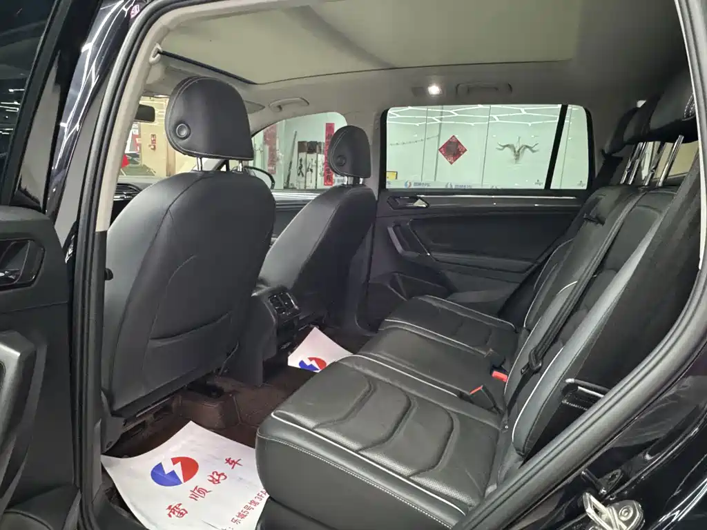 Volkswagen Tiguan L — миниатюра 8