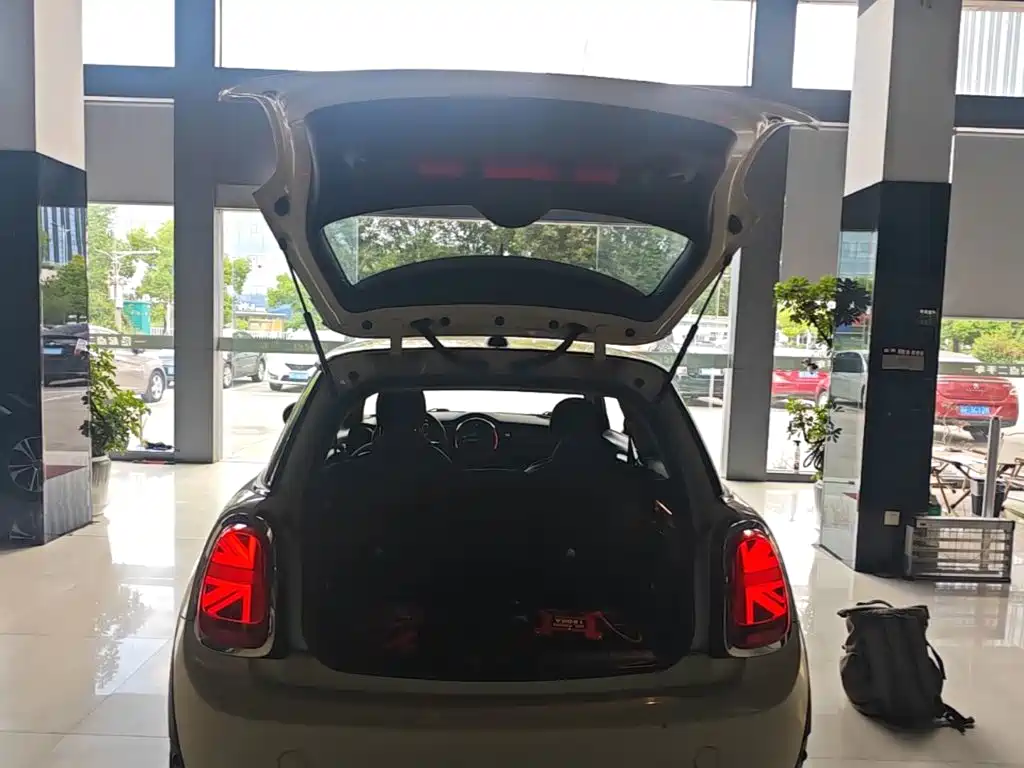 MINI Mini — миниатюра 19
