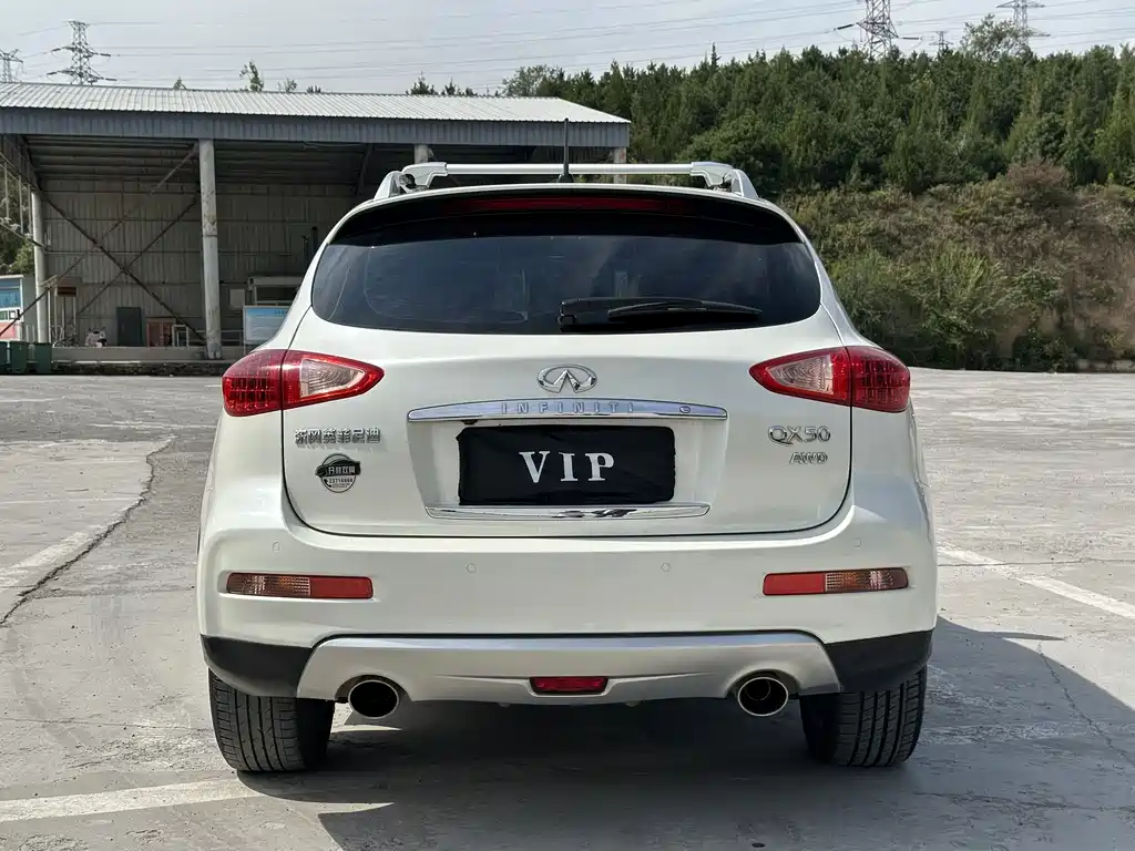 Infiniti QX50 — миниатюра 8