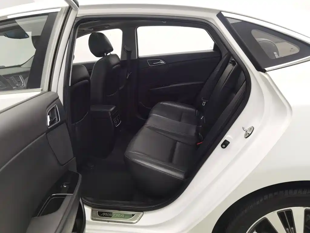 Hyundai Mistra — миниатюра 15