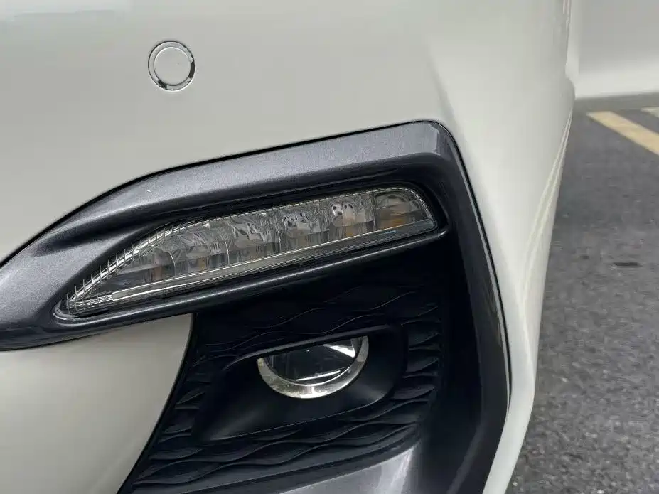 Infiniti Q50L — миниатюра 11