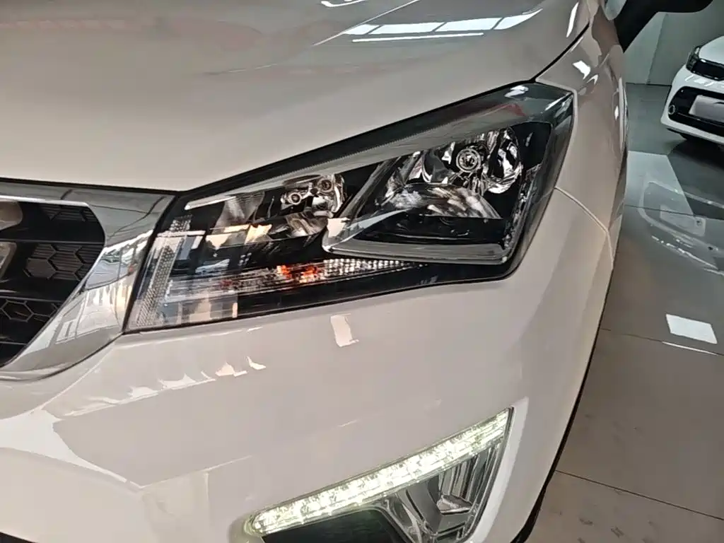 Changan CS15 — миниатюра 24