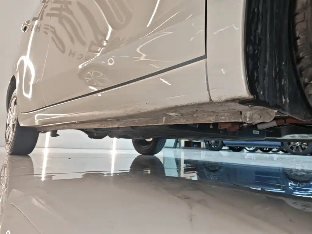 Wuling MINIEV — миниатюра 21