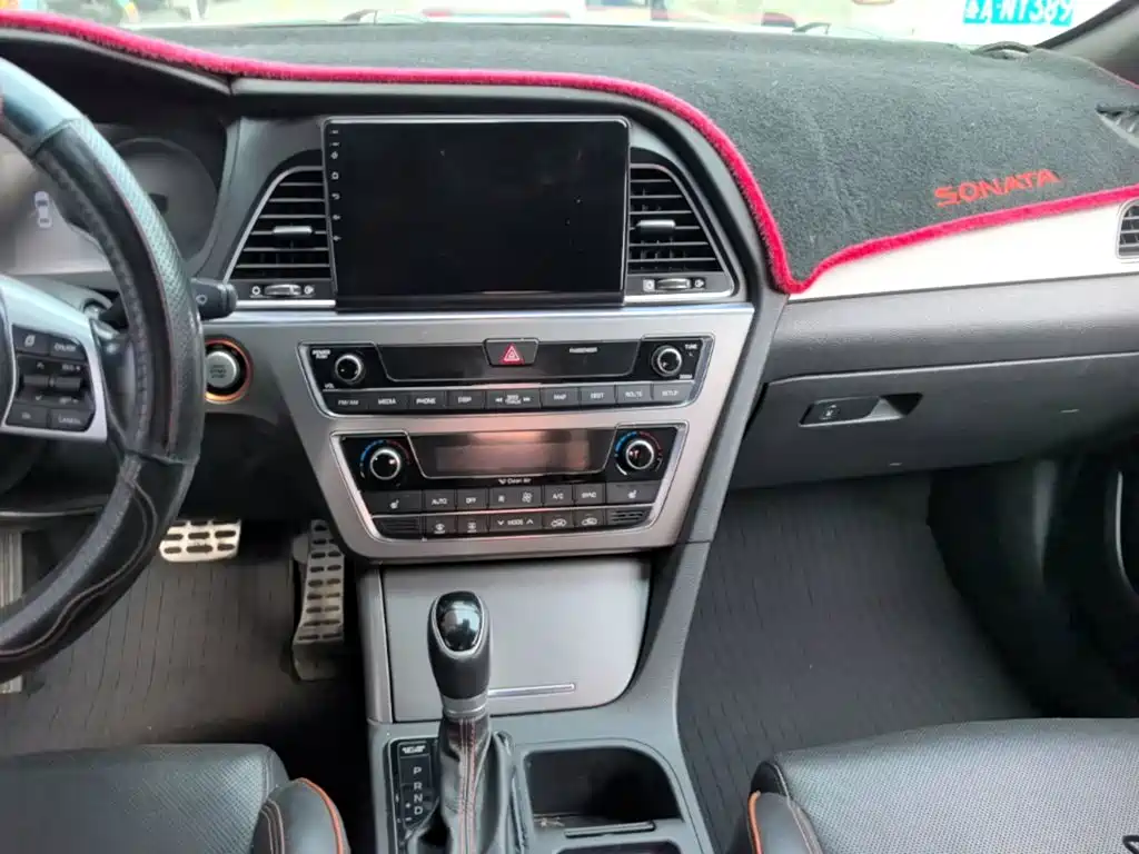 Hyundai Sonata — миниатюра 13