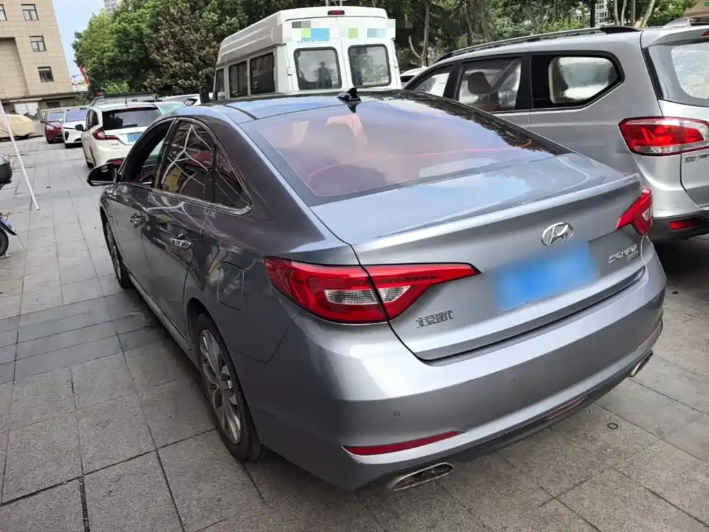 Hyundai Sonata — миниатюра 5