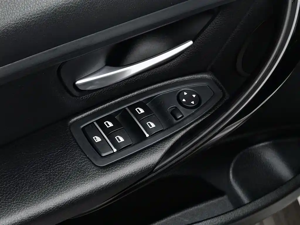 BMW 3 Series 3 2017 318i Fashion