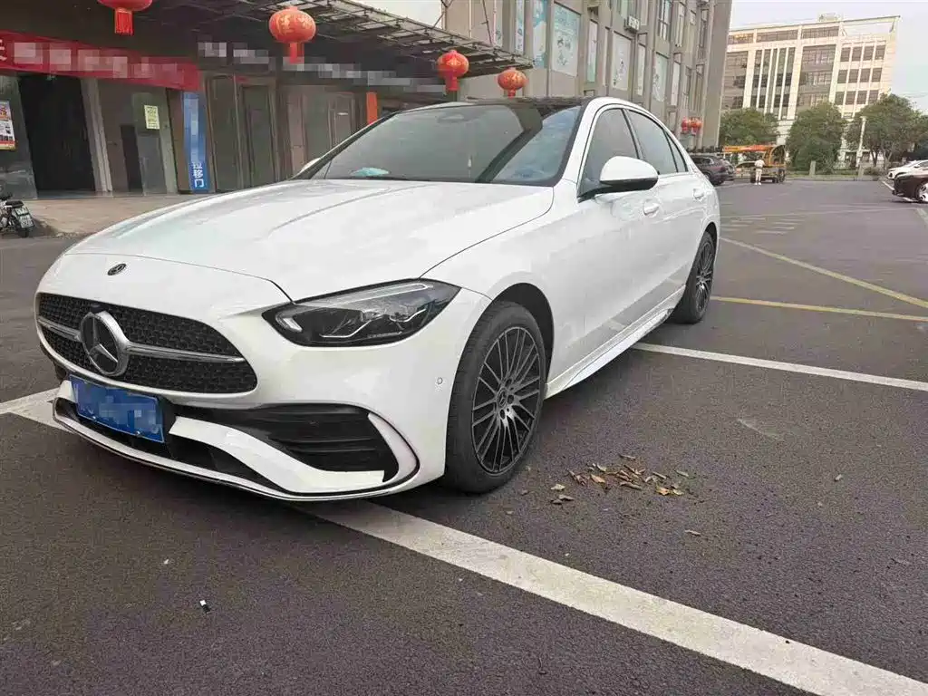 Mercedes-Benz C-Class 2021