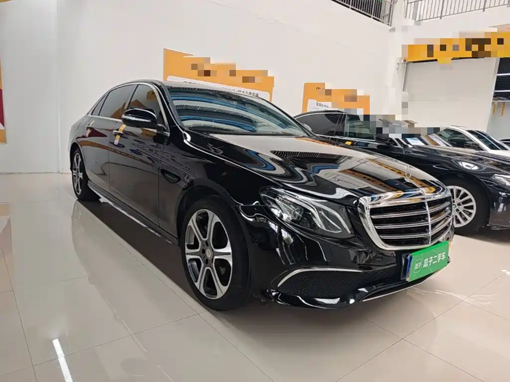 Mercedes-Benz E-Class — миниатюра 4