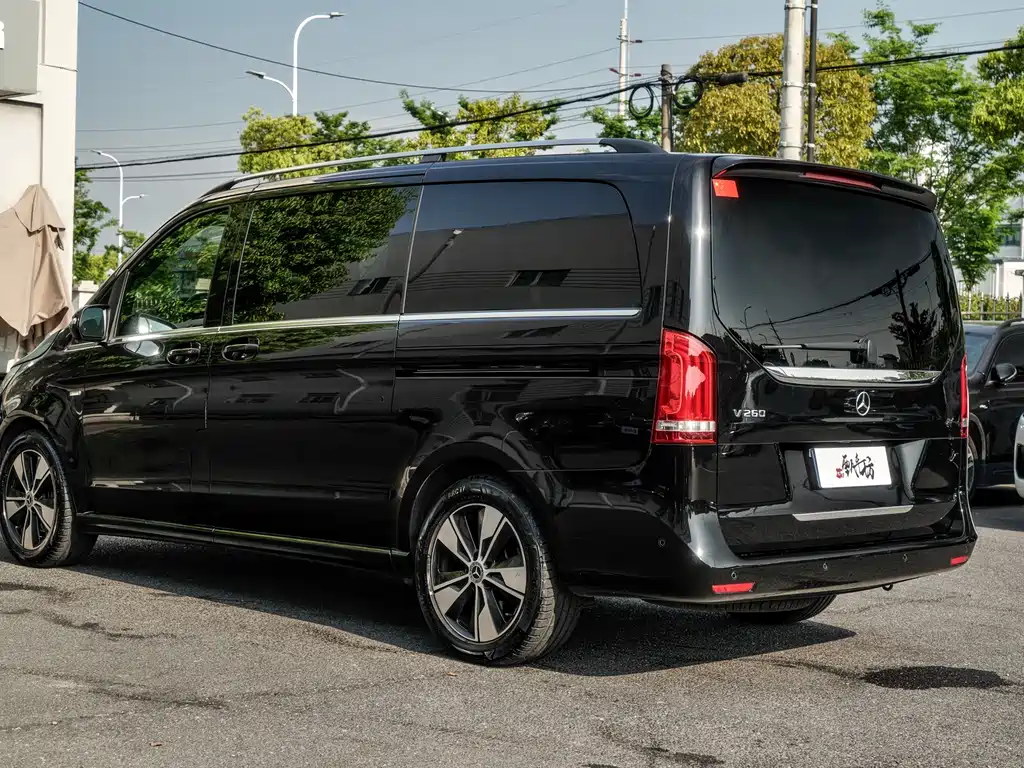 Mercedes-Benz V-Class V 2022 V 260 Luxury