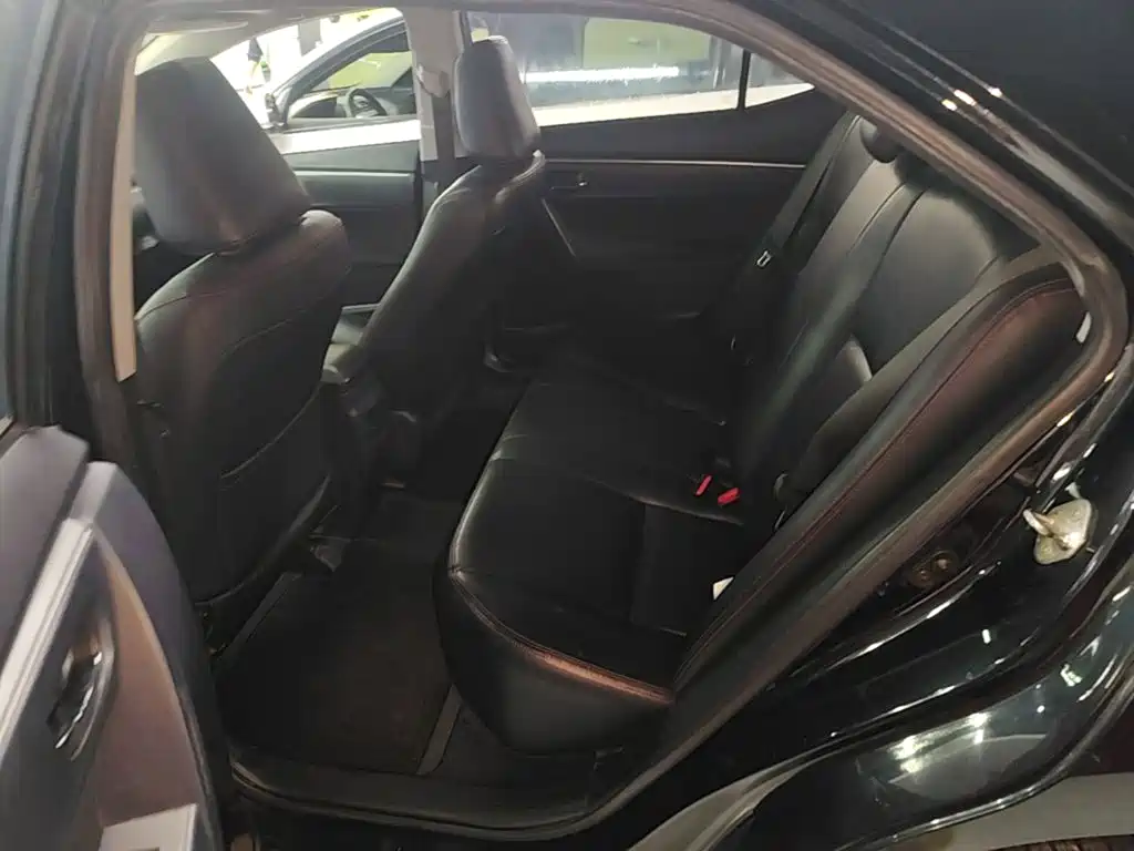 Toyota Corolla — миниатюра 17