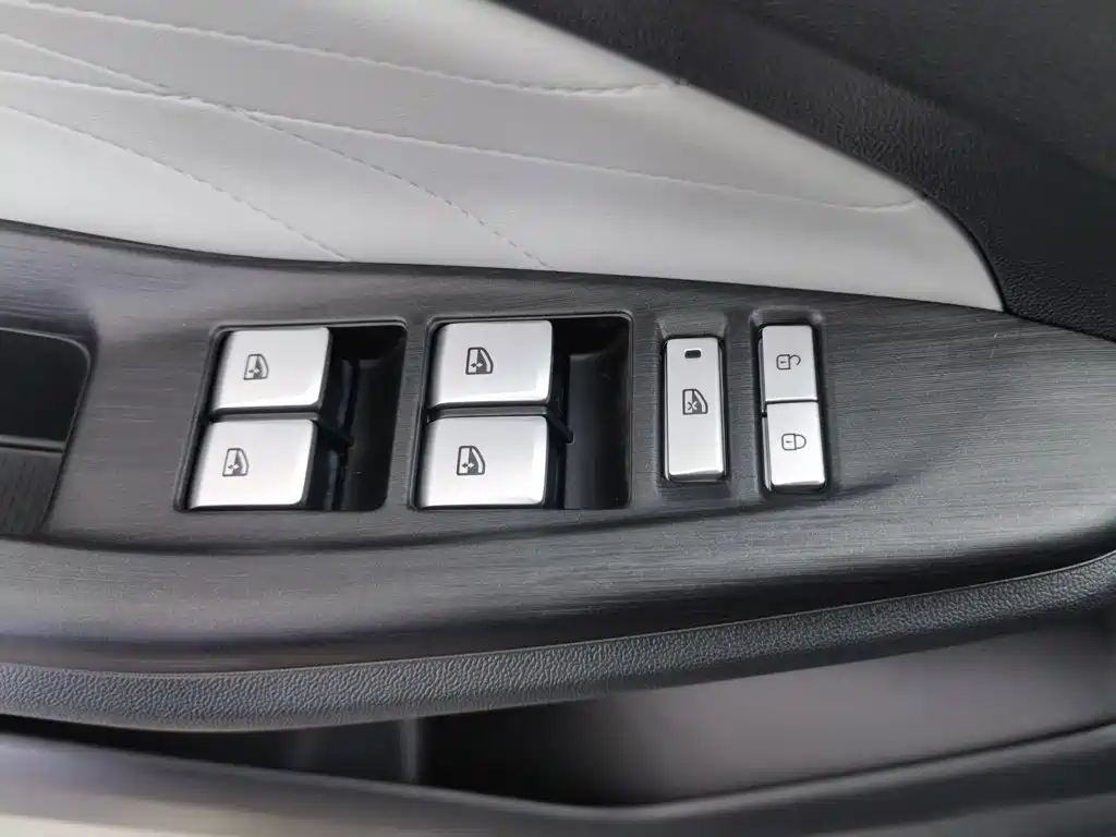 Changan Q05 2025 125