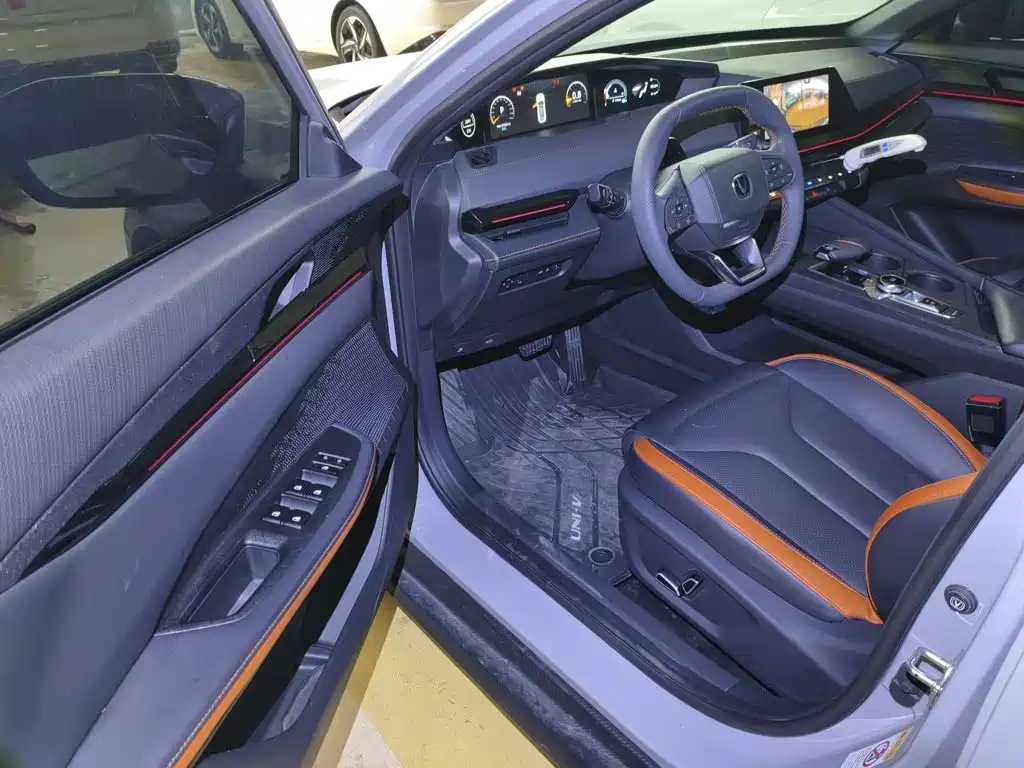 Changan UNI-V — миниатюра 16