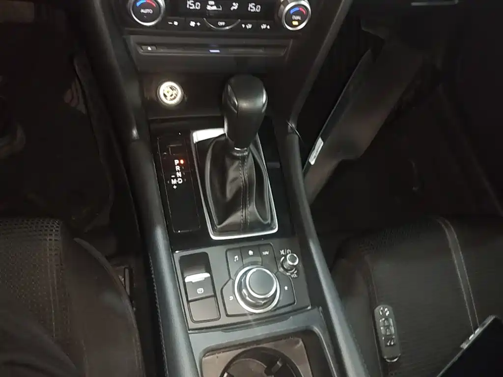 Mazda 3 Axela — миниатюра 14