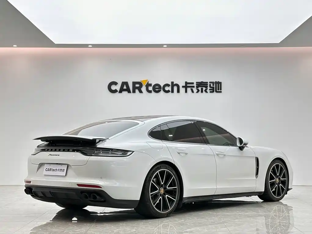 Porsche Panamera — миниатюра 5