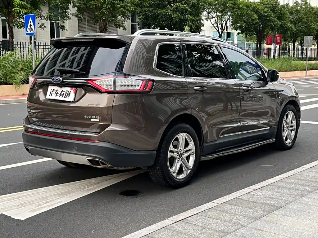 Ford Edge — миниатюра 2